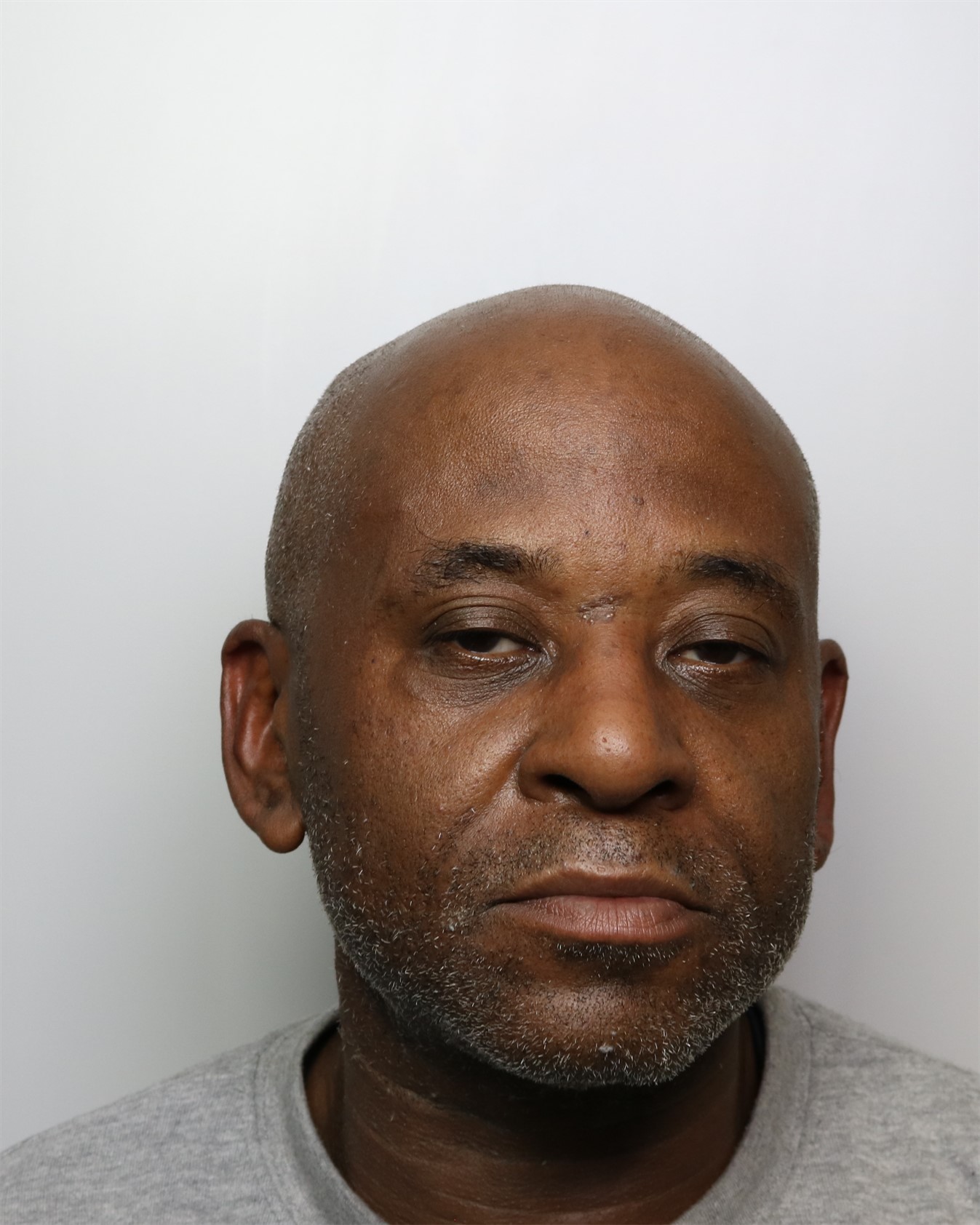Man jailed for dealing class A drugs 