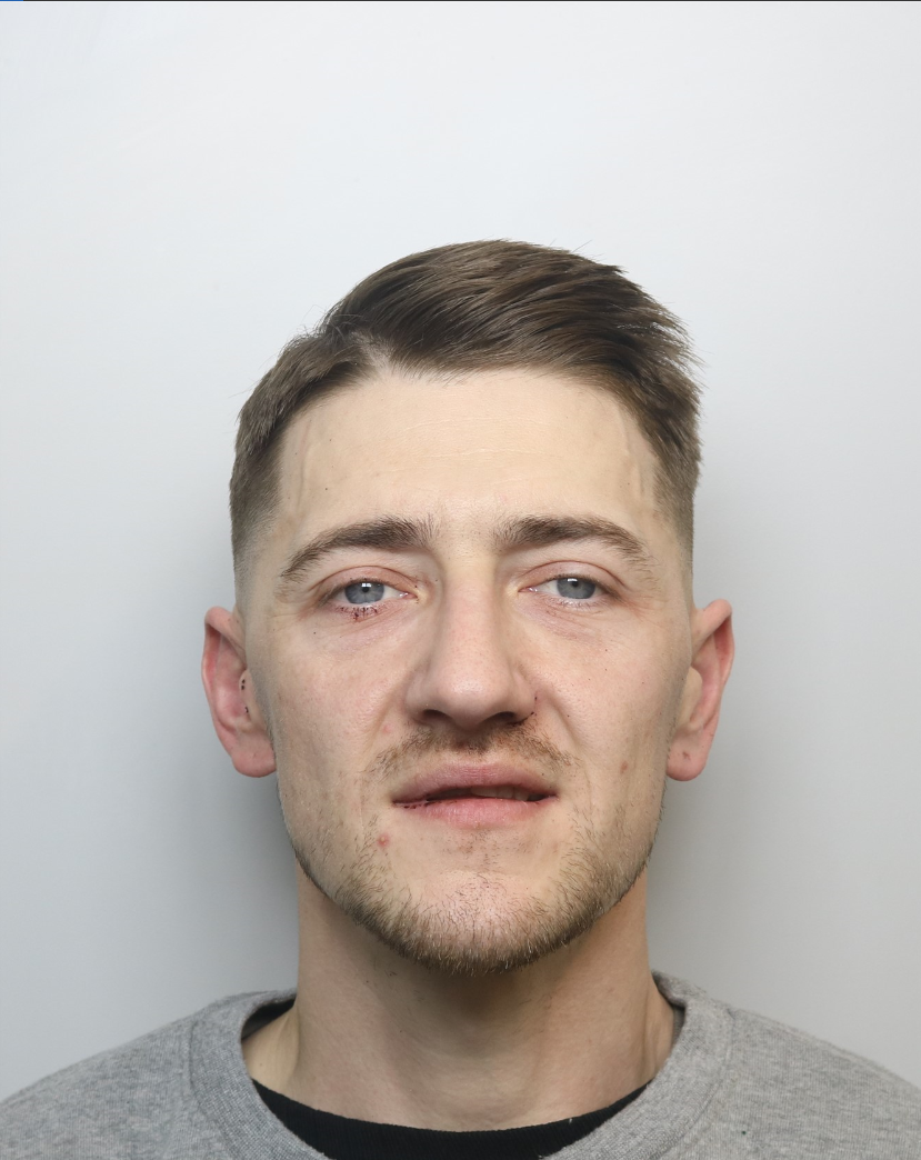 Appeal to trace man  wanted in connection with assault – Oxford